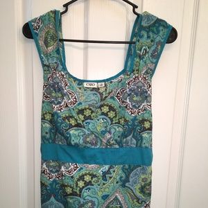 Sleeveless blouse
